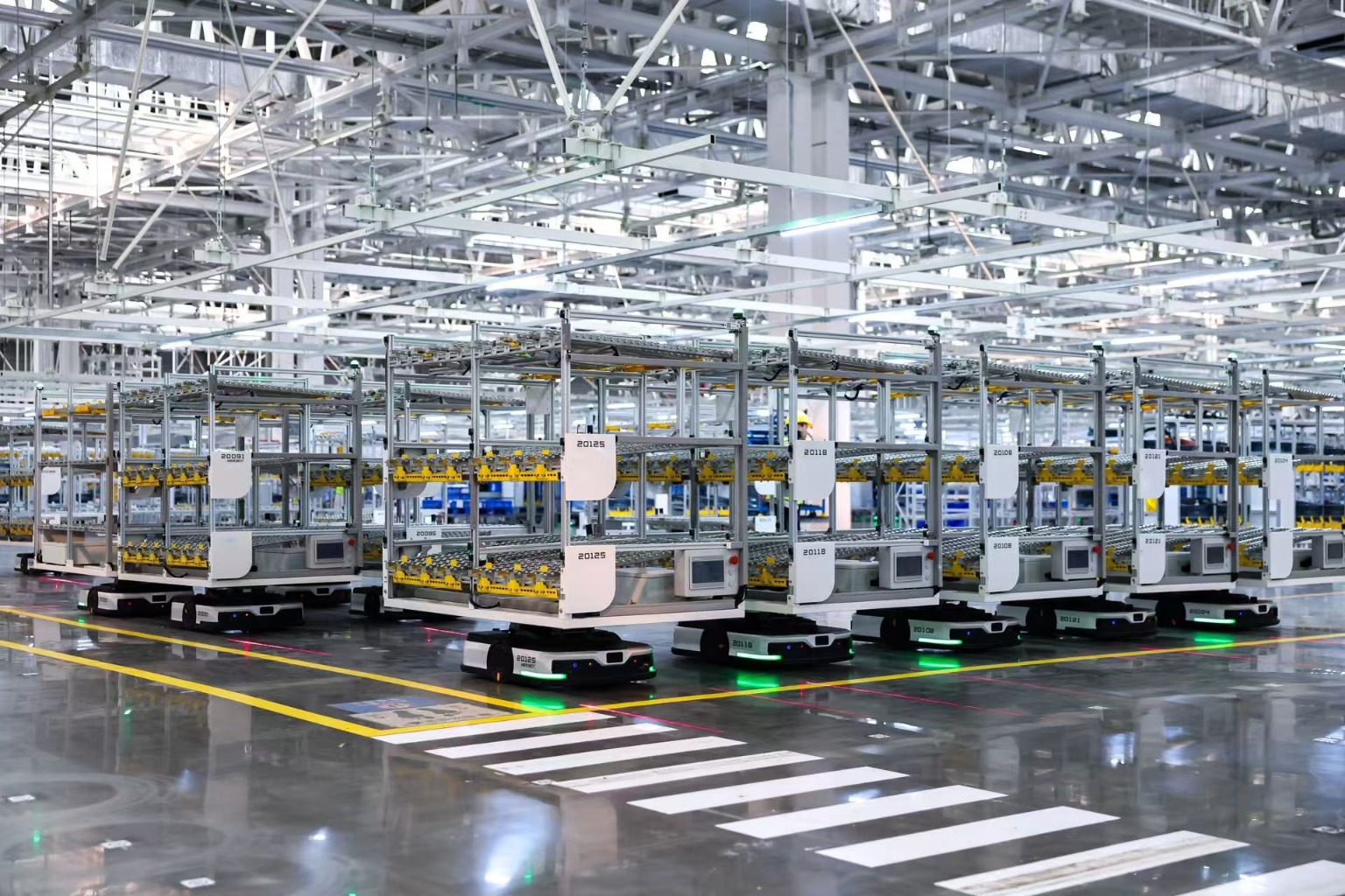 中国新能源汽车产业加速提质向新